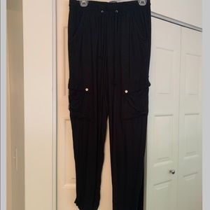 Women’s casual pants